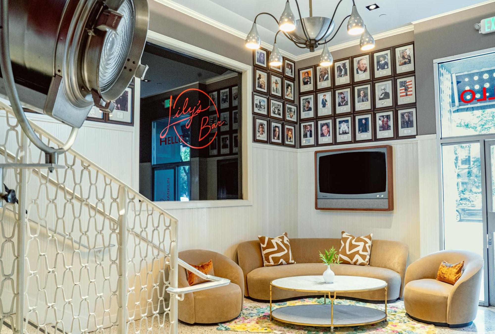The Hollywood Franklin Hotel Near Universal Studios — Fotos 3